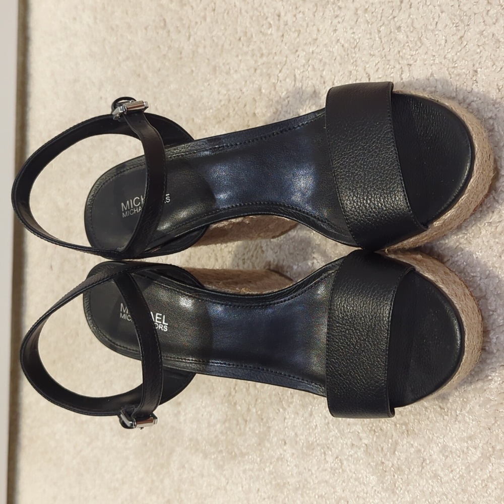MICHAEL Michael Kors wedges